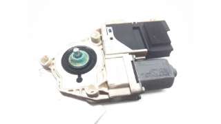 MOTOR ELEVALUNAS DELANTERO DERECHO CITROEN C4 COUPÉ (2004-2011) 1.4 16V 88CV 1360CC - L.5301264 / 9647441380