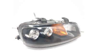 FARO DERECHO FIAT PUNTO (1999-2010) 1.2 60 (188.030, .050, .130, .150, .230, .250) 60CV 1242CC - L.5345253 / 00468373990