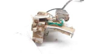 CERRADURA PUERTA TRASERA DERECHA OTROS VEHICULOS - L.5358788 / RM