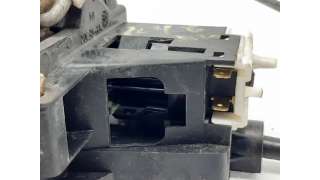 CERRADURA PUERTA DELANTERA DERECHA RENAULT CLIO II (2001-2009) 1.5 DCI (B/CB07) 65CV 1461CC - L.5365820 / 8200350432