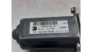 MOTOR ELEVALUNAS TRASERO DERECHO SEAT LEON (2005-2012) 1.6 102CV 1595CC - L.5371746 / 1K0959704N