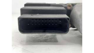 MOTOR ELEVALUNAS TRASERO DERECHO VOLKSWAGEN GOLF IV (1997-2004) 1.4 16V 75CV 1390CC - L.5376424 / 0130821766