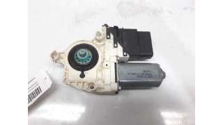 MOTOR ELEVALUNAS TRASERO DERECHO VOLKSWAGEN GOLF V (2003-2009) - L.5406637 / 1K0959704FFKZ