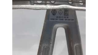 ELEVALUNAS TRASERO IZQUIERDO RENAULT CLIO III (2005-2012) 1.2 16V (BR0R, BR1D, BR1L, CR0R) 65CV 1149CC - L.5485290 / 820029
