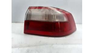 PILOTO TRASERO DERECHO RENAULT LAGUNA II (2001-2007) 1.9 DCI (BG08, BG0G) 120CV 1870CC - L.5490003 / 8200002474