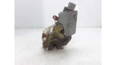 CERRADURA PUERTA TRASERA IZQUIERDA NISSAN PRIMERA HATCHBACK (1999-2002) 1.8 16V 114CV 1769CC - L.5517951 / 825039F511