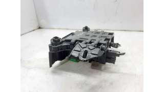 CAJA RELES / FUSIBLES PEUGEOT 208 (2012-) 1.2 82CV 1199CC - L.5533957 / 9666232680