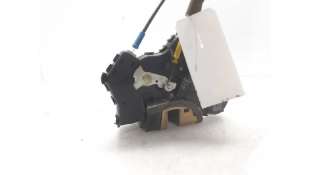 CERRADURA PUERTA DELANTERA DERECHA TOYOTA COROLLA VERSO (2005-2009) 2.2 D-4D (AUR10) 136CV 2231CC - L.5546283 / 6903002162