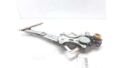 ELEVALUNAS TRASERO IZQUIERDO TOYOTA COROLLA VERSO (2005-2009) 2.2 D-4D (AUR10) 136CV 2231CC - L.5546310 / 698400F010
