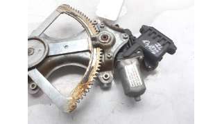ELEVALUNAS TRASERO IZQUIERDO TOYOTA COROLLA VERSO (2005-2009) 2.2 D-4D (AUR10) 136CV 2231CC - L.5546310 / 698400F010