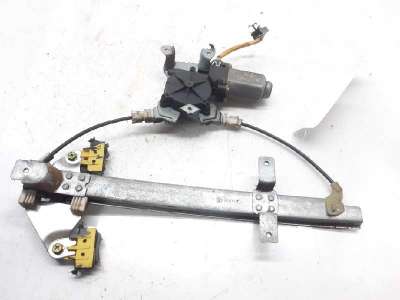 ELEVALUNAS TRASERO DERECHO NISSAN ALMERA TINO (2000-2006) 2.2 DCI 115CV 2184CC - L.5567084 / 82720BU000