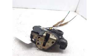 CERRADURA PUERTA DELANTERA DERECHA TOYOTA COROLLA VERSO (2005-2009) 2.2 D-4D (AUR10) 136CV 2231CC - L.5599922 / 6903002162