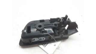 MANETA INTERIOR DELANTERA DERECHA TOYOTA COROLLA VERSO (2005-2009) 2.2 D-4D (AUR10) 136CV 2231CC - L.5599988 / 692050F010B0
