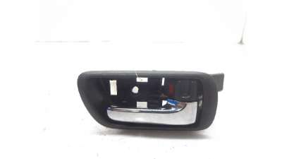 MANETA INTERIOR TRASERA DERECHA TOYOTA COROLLA VERSO (2005-2009) 2.2 D-4D (AUR10) 136CV 2231CC - L.5603978 / 692050F010B0