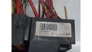 CAJA RELES / FUSIBLES RENAULT CLIO IV (2012-) 1.2 16V 73CV 1149CC - L.5633022 / Z240180598R