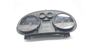 CUADRO INSTRUMENTOS AUDI A2 (2000-2005) 1.4 TDI 75CV 1422CC - L.5641622 / 8Z0920900