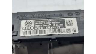 LUZ INTERIOR AUDI A3 (2006-2012) 2.0 TDI 170CV 1968CC - L.5692664 / 8P0947135D