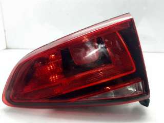 PILOTO TRASERO DERECHO INTERIOR VOLKSWAGEN GOLF VII VARIANT (2013-) - L.5704842 / 5G0945094AE