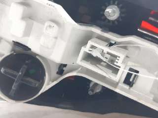 PILOTO TRASERO DERECHO INTERIOR VOLKSWAGEN GOLF VII VARIANT (2013-) - L.5704842 / 5G0945094AE