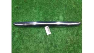 MOLDURA PORTON TRASERO LEXUS LS (2000-2006) 430 282CV 4293CC - L.5724882 / 768015003