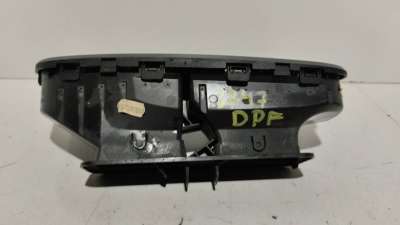 RAMPA INYECTORA VOLKSWAGEN PASSAT (2001-2005) 2.0 130CV 1984CC - L.5725362 / 058133681