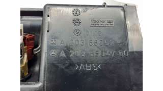 CENICERO MERCEDES-BENZ CLASE C (2003-2007) C 220 CDI (203.008) 150CV 2148CC - L.5755616 / A2036805250
