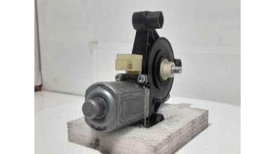 ALETA DELANTERA DERECHA VOLKSWAGEN POLO (1995-1999) 60 1.4 60CV 1390CC - L.5775233 / 6N0821022H