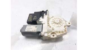 MOTOR ELEVALUNAS TRASERO DERECHO VOLKSWAGEN JETTA III (2005-2010) 1.9 TDI 105CV 1896CC - L.5798460 / 1K5839402G