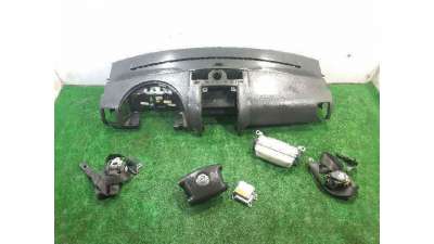 KIT AIRBAG VOLKSWAGEN TOUAREG (2003-2010) 2.5 R5 TDI 174CV 2461CC - L.5813972 / 7L6857946
