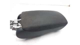 APOYABRAZOS CENTRAL AUDI A6 (2004-2008) 2.4 177CV 2393CC - L.5822025 / 4F0864114B
