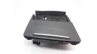 CENICERO AUDI A6 (2004-2008) 2.4 177CV 2393CC - L.5822065 / 4F1857951A