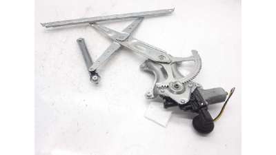 ELEVALUNAS DELANTERO DERECHO TOYOTA RAV 4 IV (2012-) - L.5825148 / 8571035180