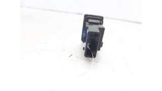 INTERRUPTOR OTROS VEHICULOS - L.5844183 / 15C714