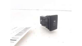 INTERRUPTOR ESP OTROS VEHICULOS - L.5844184 / 849880K010