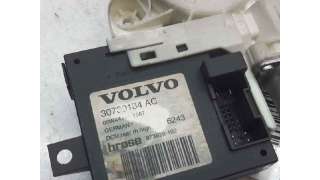 MOTOR ELEVALUNAS TRASERO DERECHO VOLVO V50 (2004-2010) 2.0 D 136CV 1997CC - L.5844941 / 30739184