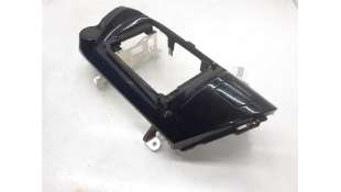 EMBELLECEDOR OTROS VEHICULOS - L.5848885 / 55422KK110 2