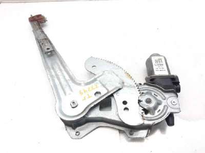 ELEVALUNAS TRASERO IZQUIERDO NISSAN ALMERA II HATCHBACK (2002-2006) 1.8 116CV 1769CC - L.5860710 / 82701BM71B