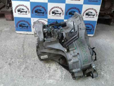 PILOTO TRASERO DERECHO INTERIOR HYUNDAI SANTA FÉ II (2006-2009) 2.2 CRDI GLS 150CV 2188CC - L.5873395 / 924062B000