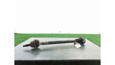 TRANSMISION DELANTERA DERECHA VOLKSWAGEN POLO (1995-1999) 60 1.4 60CV 1390CC - L.5932448 / JZW407450KV