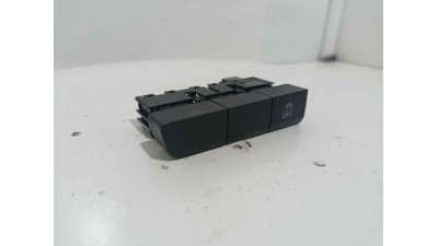 MANETA EXTERIOR TRASERA IZQUIERDA NISSAN PRIMERA (1991-1996) 2.0 16V 4X4 116CV 1998CC - L.5937742 / 8060790J00