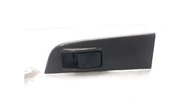 MANDO ELEVALUNAS TRASERO IZQUIERDO OTROS VEHICULOS - L.5971004 / 7427289101