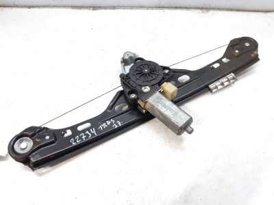 ELEVALUNAS TRASERO IZQUIERDO MERCEDES-BENZ CLASE C (2000-2002) C 200 KOMPRESSOR (203.045) 163CV 1998CC - L.5993885 / 203820