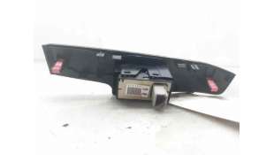 MANDO ELEVALUNAS TRASERO DERECHO LEXUS IS III (2013-) 300H (AVE30) 181CV 2494CC - L.6015381 / 7427153091 2