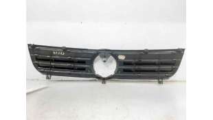 REJILLA DELANTERA VOLKSWAGEN POLO (1995-1999) 60 1.4 60CV 1390CC - L.6026910 / 6N0853651EFKZ 2