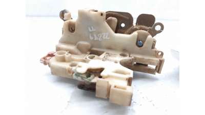 CERRADURA PUERTA TRASERA IZQUIERDA NISSAN NAVARA (1997-) - L.6032486 / 805035P01A