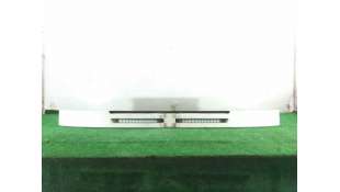 REJILLA DELANTERA PEUGEOT BOXER AUTOBÚS (1994-2002) - L.6036398 / 1304863080