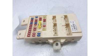 CAJA RELES / FUSIBLES SSANGYONG TIVOLI (2015-) - L.6048522 / 8215035030