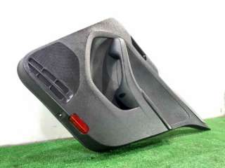 GUARNECIDO PUERTA TRASERA DERECHA VOLKSWAGEN JETTA IV (2010-) 2.0 TDI 110CV 1968CC - L.6048768 / 5C6867212AA