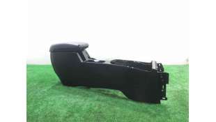 APOYABRAZOS CENTRAL SSANGYONG TIVOLI (2015-) - L.6081846 / 7791135000