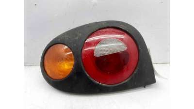 PILOTO TRASERO IZQUIERDO RENAULT MEGANE I COACH (1996-1999) 1.6 E (DA0F) 90CV 1598CC - L.6114971 / 7701040608